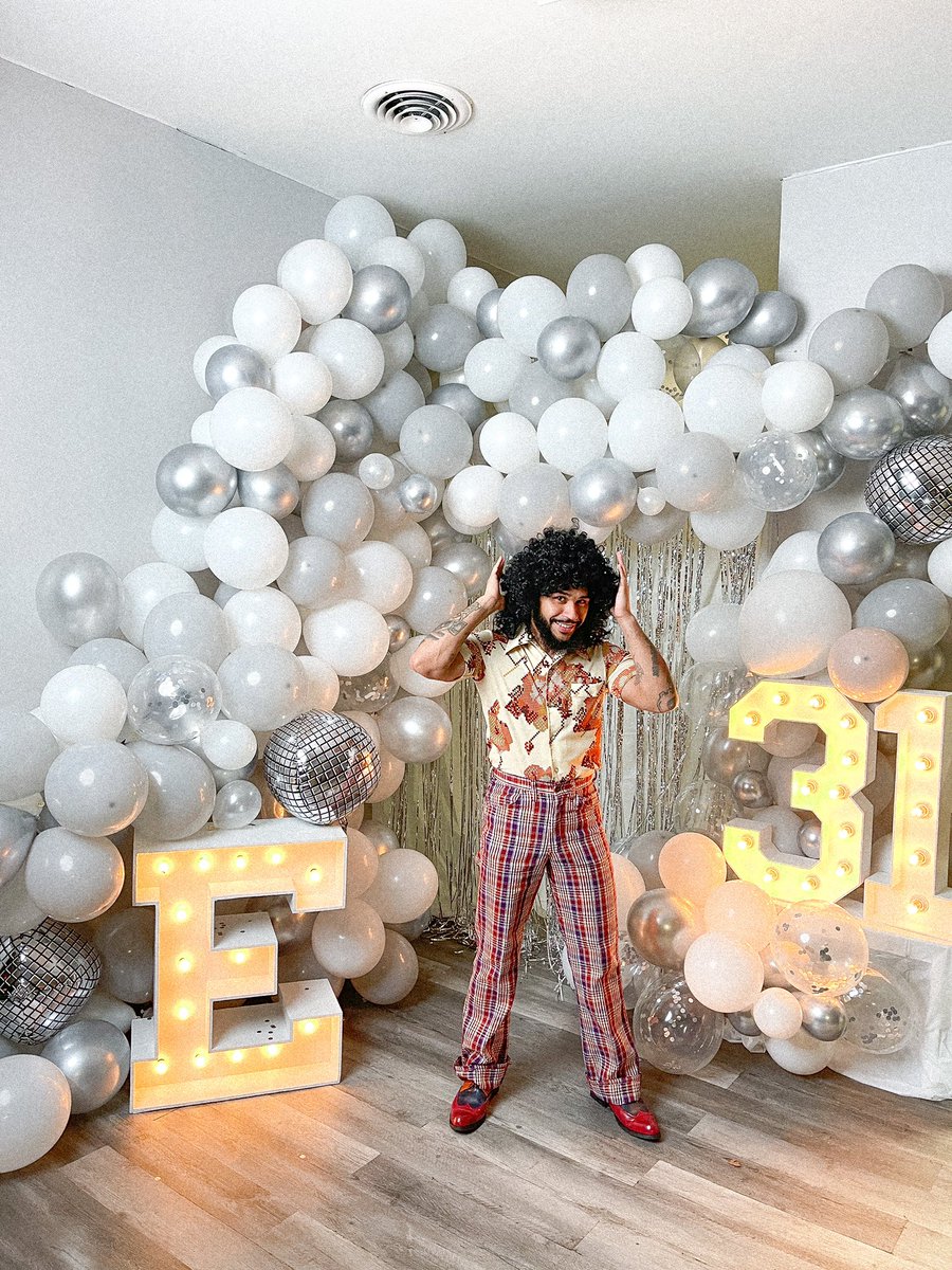 AdamDelane's tweet image. I was born in the wrong era....