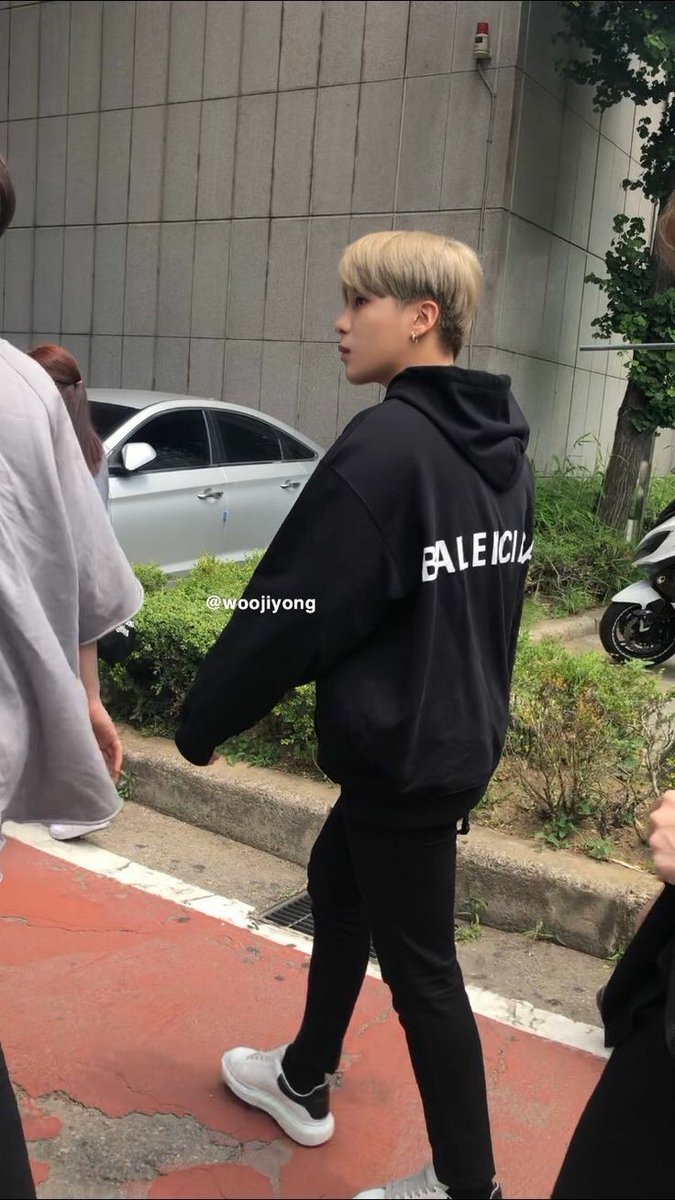 what choi jongho looks like in real life: a thread