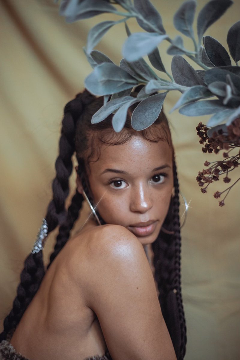 LoveOnwa's tweet photo. Butterfly
@Skinnyy_B 

Book your studio portraits today! 📷 End of the year discounts on all sessions until December 31st for Louisiana residents. 🥰

#loveonwa #butterflywingz #soulsista #portraits #nolaphotographer #louisianaphotographer #instudiophotography #studioportraits https://t.co/x2kfytSFuH