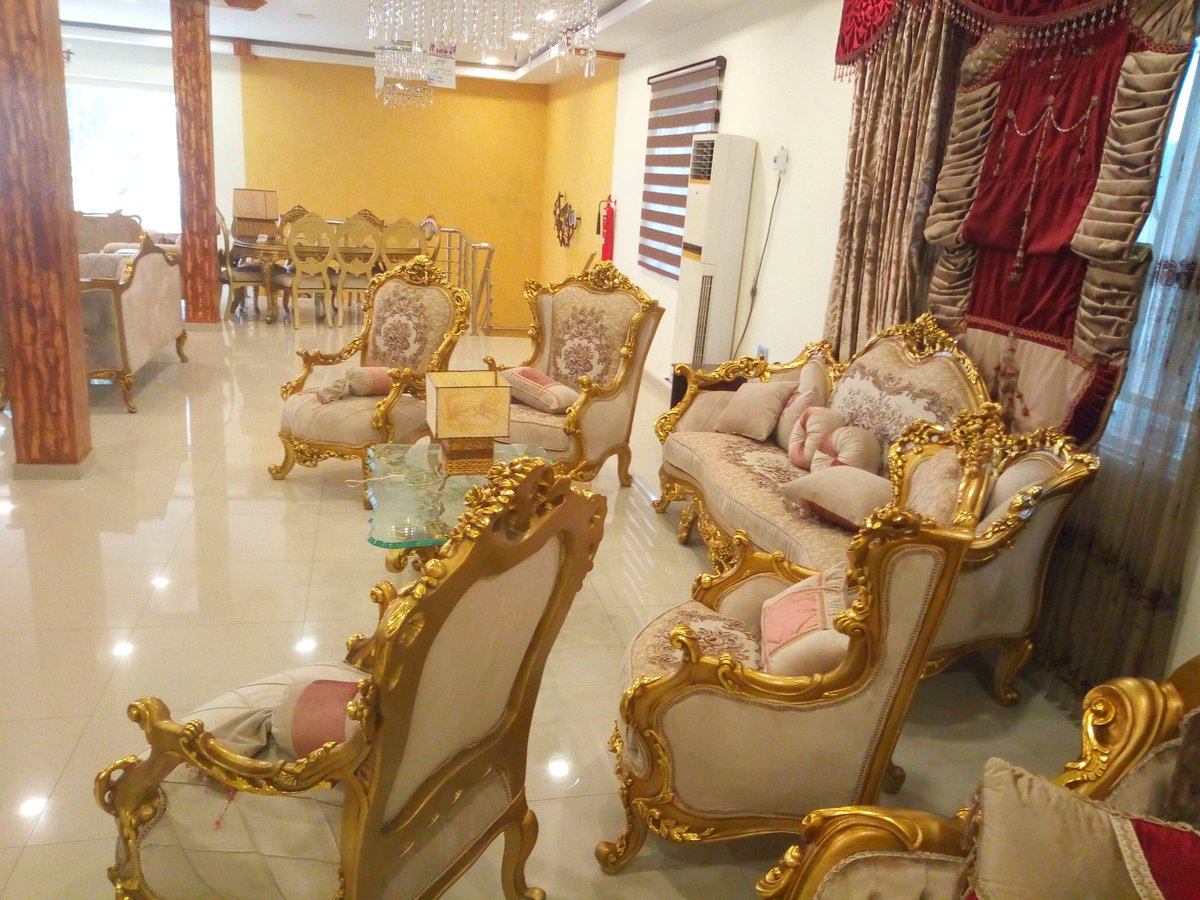 michaelaias's tweet photo. ANTIQUE EGYPTIAN 3 SEATER, 4 SINGLES SEATER SOFA AND A CENTRE TABLE..
PRICE: 4,200,000
XMAS PROMO PRICE: 3,450,000
LOCATION: OWERRI
MASTERPIECE
#furniture #furnituredesign #AntiqueClique #antique #nigeria #VerifiedLaycon #verifylaycon Mr President #chairs #NigerianTop10Chart https://t.co/t4PtgIpfcQ