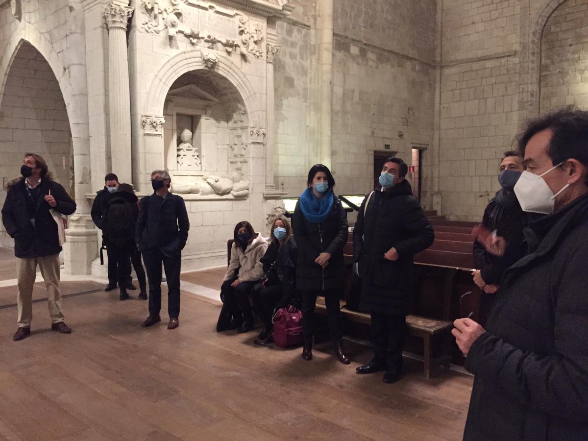 APCE_Congresos's tweet photo. 😅 No todo iba a ser trabajo en #Congreso #apce2020...
📸 También hemos tenido tiempo de disfrutar de la visita a la Catedral de Santa María en el Casco Histórico de #VitoriaGasteiz @TurismoVitoria https://t.co/wrJoPvkXCz