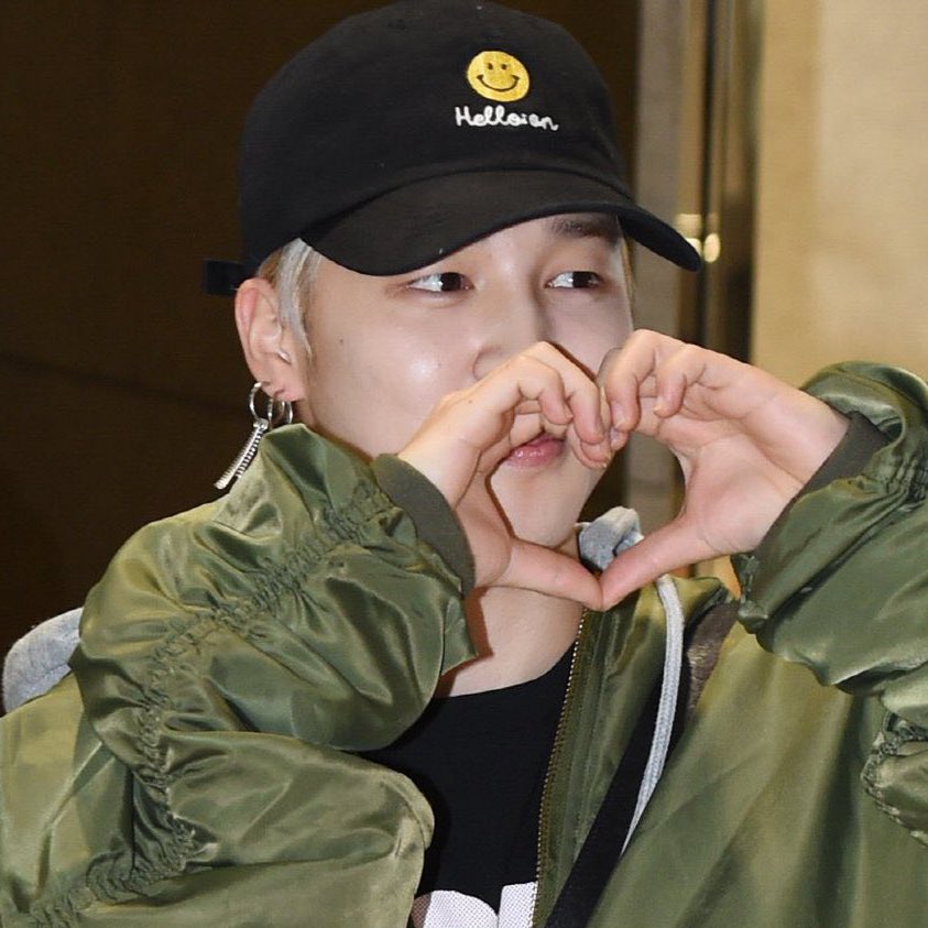 Jimin look absolutely stunning barefaced — a thread