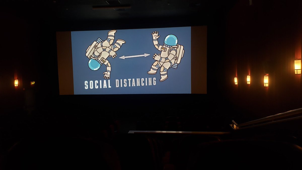 KellySWhalley's tweet photo. Feeling safe at the cinema, we're the only ones here, private screening of WONDER WOMAN 1984 👍🦸‍♀️ https://t.co/fmrt1pP1sR