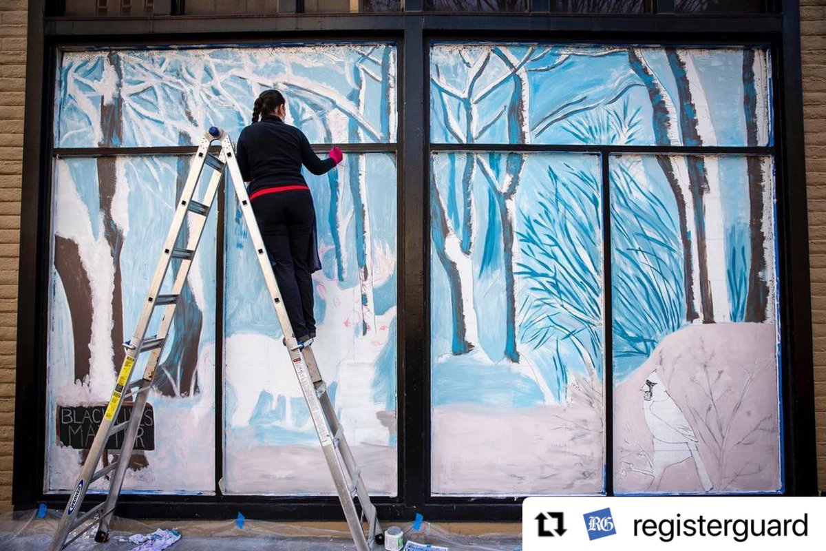 EugRec's tweet photo. Walking in a winter wonderland is one of our favorite rec activities!
Check-out this exciting sneak peak of #DowntownEugene transforming into a winter wonderland from the @registerguard:
#Repost 📸P.C. @registerguard
・・・
#EUGRec #Adventure #Community #Happiness https://t.co/xdmhCPlr7N