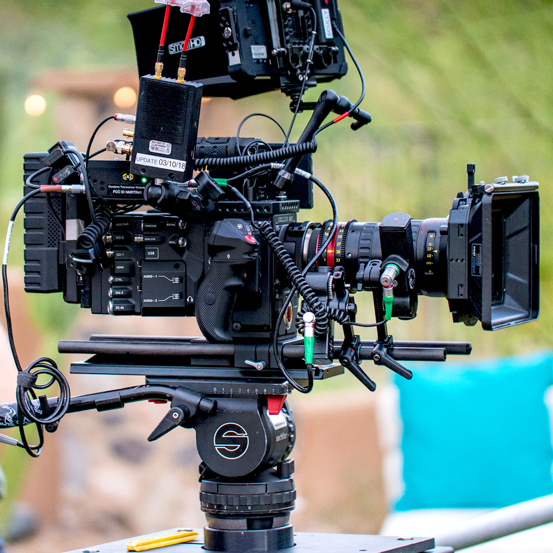 Ambientskies's tweet image. Look at that stance 💪 🎥 with @reddigitalcinema