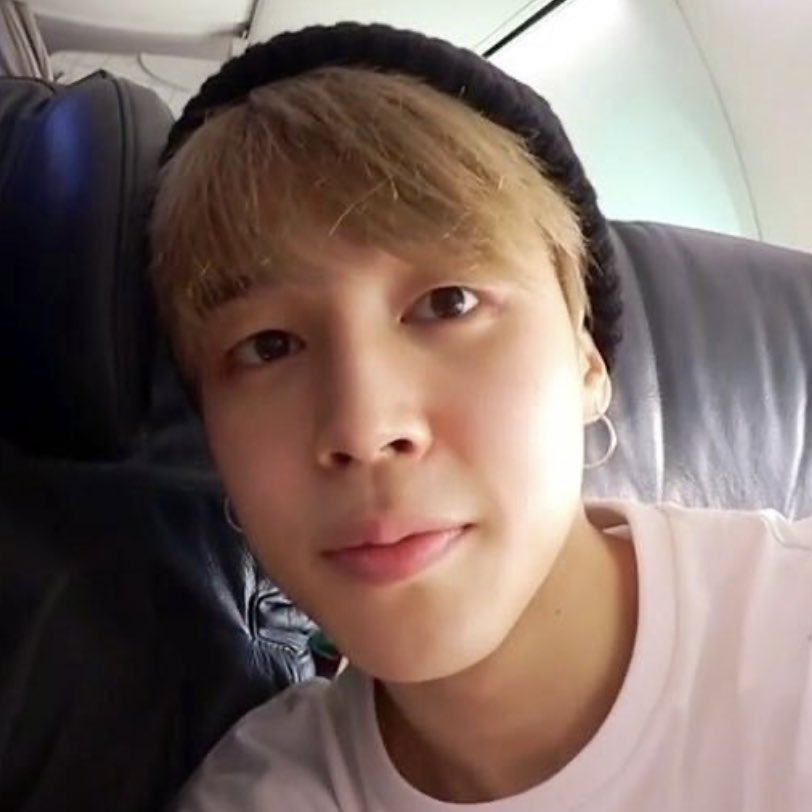 Jimin look absolutely stunning barefaced — a thread