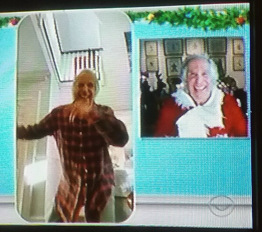 ButterflyBon422's tweet photo. I *used* to think The Fonz was cool, even met him once. (Yep, he charged us for a photo)
But I always knew in my ❤ that @ScottBaio was the BEST! 😊
That's my "View" 💙🗽❤
#NotSanta https://t.co/4nx4zwPOZt