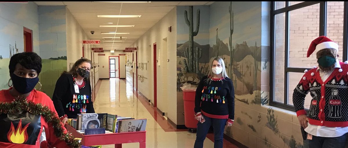 bethel1964's tweet photo. We have had so much fun celebrating our teachers and staff this week! Thank you to our AMAZING PTA and admin team! #CardinalsFlyHigh #StillFlyingHigh https://t.co/XGDp9QUctF
