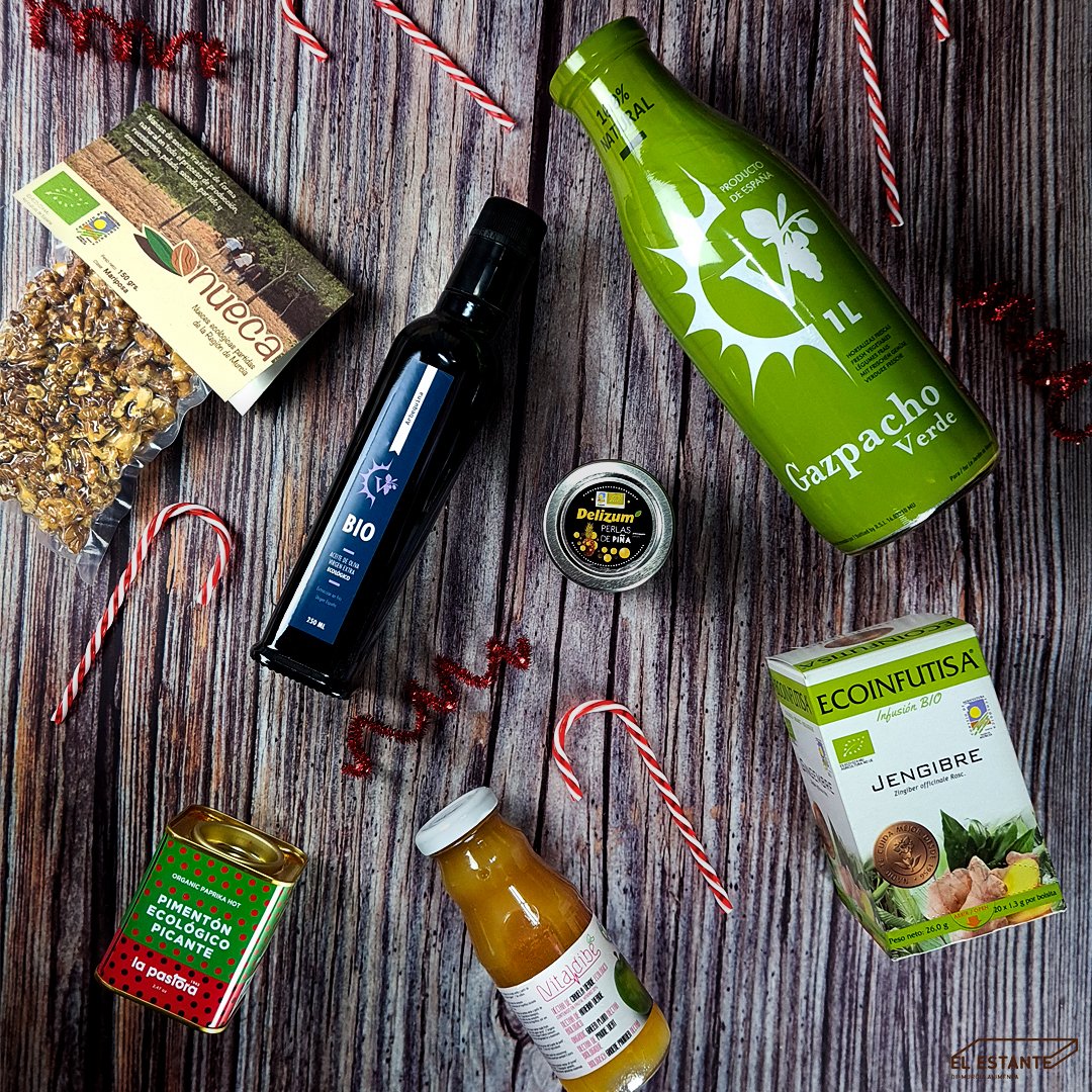 murciaalimenta's tweet photo. ¿Quieres regalar una caja ECO?
Tenemos una gran variedad de productos ecológicos para crear la caja personalizada ideal.
Estos son algunos de ellos: gazpacho verde y aove #lejardindevanessa, nueces #nueca, infusión jengibre #infutisa, zumo piña @delizum y pimentón @lapastora https://t.co/I8jzSWfVht