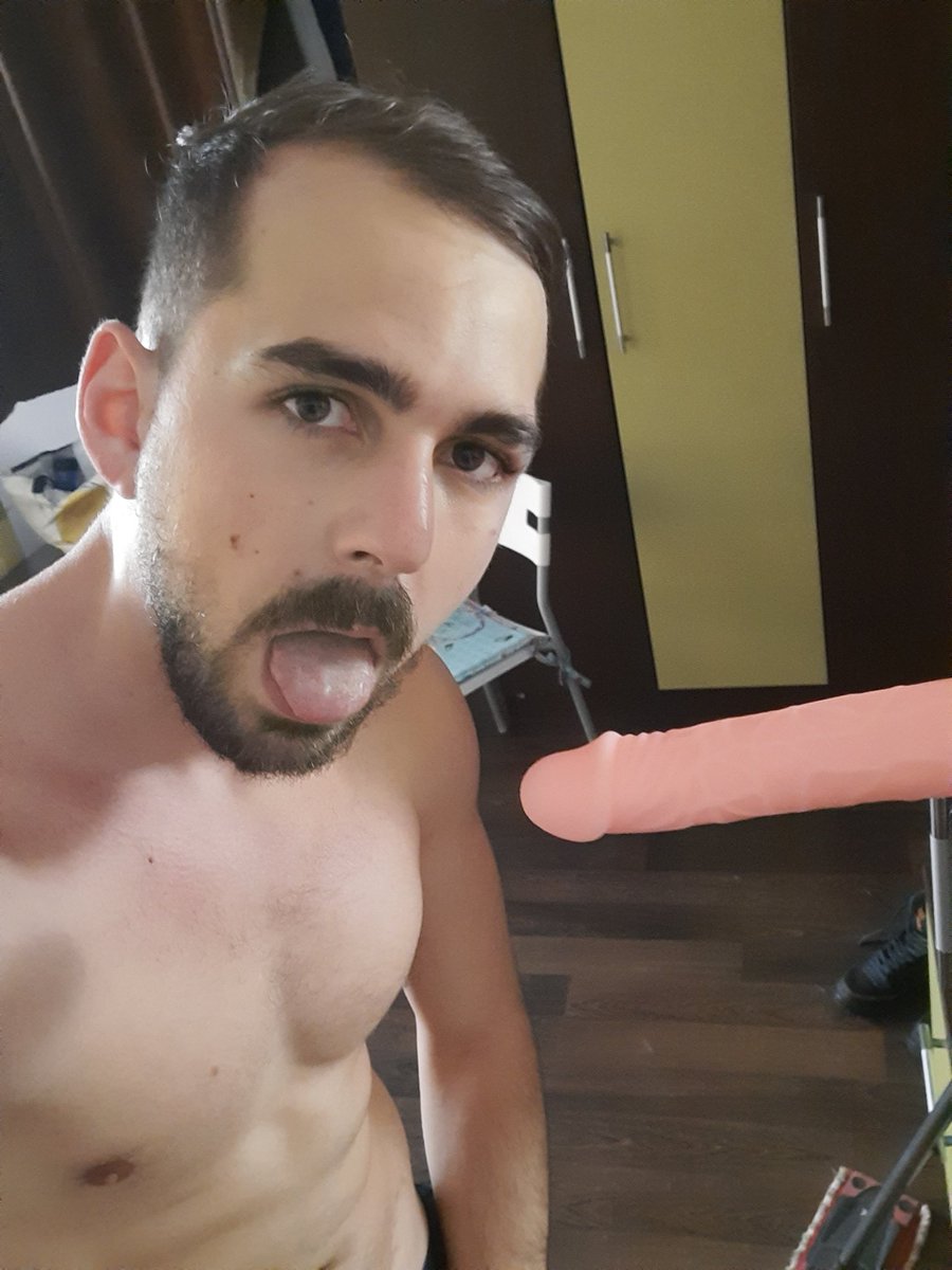 johnysuk1's tweet photo. In this night i will play with my lovely Dildo, you can find me on my chaturbate room. ENJOY.
https://t.co/eCchFtMLpK https://t.co/FiZxmhxd8d