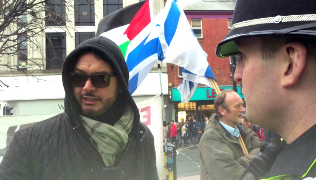 Trustee Daniel Matthews (in hoodie & sunglasses) helped set up  @SussexFriends along with Cobbs.He is an evangelical Christian whose only role seems to be heading up a little gang of other evangelicals who regularly harass the local PSC stall . . .   