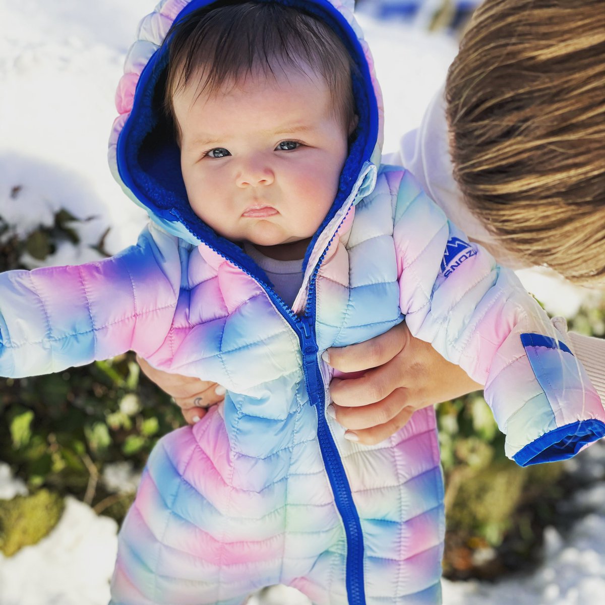 Snow is a no in this house 😂 #bringbackthepumpkins ❄️