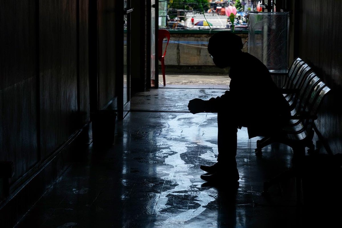 Spent many days of 2020 inside hospitals documenting the struggles of our health workers vs COVID-19. No story nor salute could give justice to their struggles, sacrifices & devotion to save lives. Let’s not overwhelm the system again.