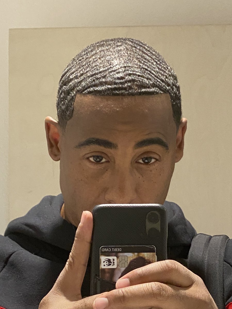 Me waving bye to 2020!