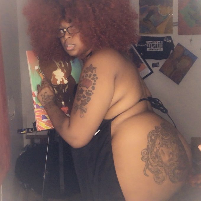 I will be going LIVE tomorrow on my only fans at 5pm so Cum get O.F.F with ChyNa 😉👩🏽&zwj;🎨 your favorite<a href="/tag/follow"class="tags"><span>#follow</span></a><a href="/tag/art"class="tags"><span>#art</span></a><a href="/tag/body"class="tags"><span>#body</span></a><a href="/tag/nodaysoff"class="tags"><span>#nodaysoff</span></a><a href="/tag/ebony"class="tags"><span>#ebony</span></a><a href="/tag/chicago"class="tags"><span>#chicago</span></a>