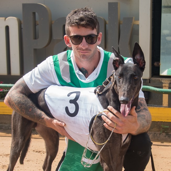 Sandown Greyhounds tweet media