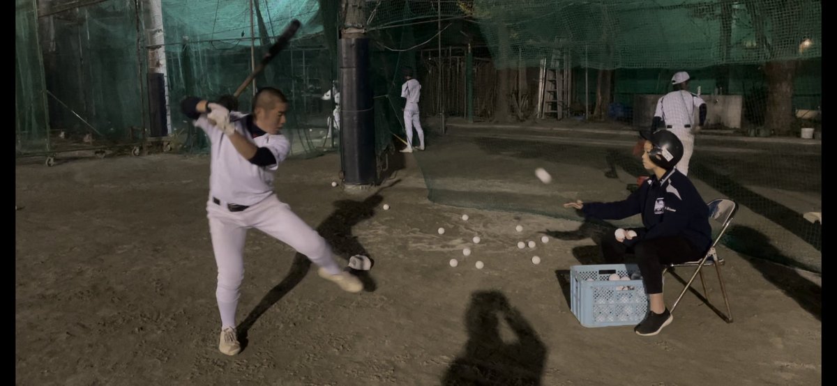 東京都立江戸川高等学校 硬式野球部 公式 日が暮れるのもすっかり早くなりました そんな中 マネージャーたちが 練習効率アップのために積極的に関わってサポートしてくれます 良樹細根 江戸川高校 高校野球 ボトムアップ セルフジャッジ