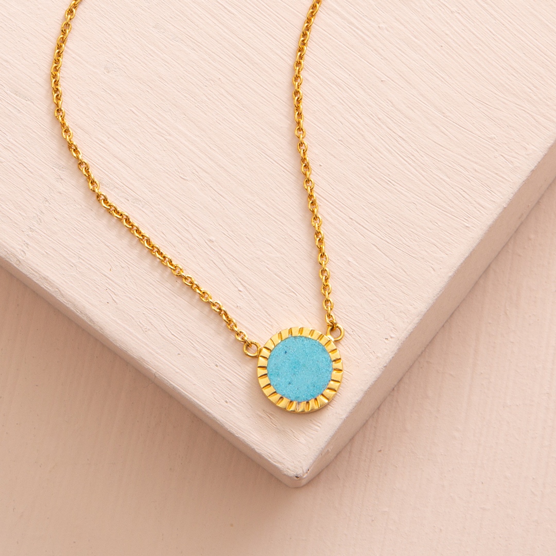 NoondayStyle's tweet photo. Wear every day. Style any way. The Dwell Necklace is a must-have that never disappoints. ✨ #noondaystyle https://t.co/rUYcK7iH5c