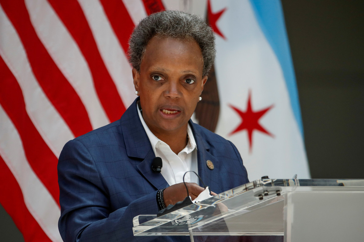 Chicago mayor admits she learned of naked woman's wrong arrest in 2019