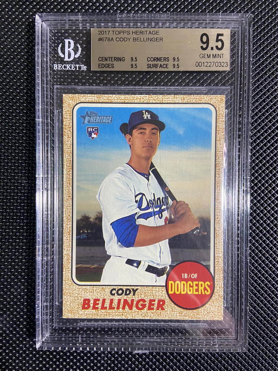 bakerycards's tweet photo. GIVEAWAY

Happy holidays fellas 🎅🏼 

Retweet to be entered to win this slab
Follows are appreciated but not required for entry

Winner announced Saturday 12/19 
10PM EST

U.S only 
$1 (not really, it’s free) 
 @HobbyConnector @Hobby_Connect https://t.co/fhvRW4dXBm