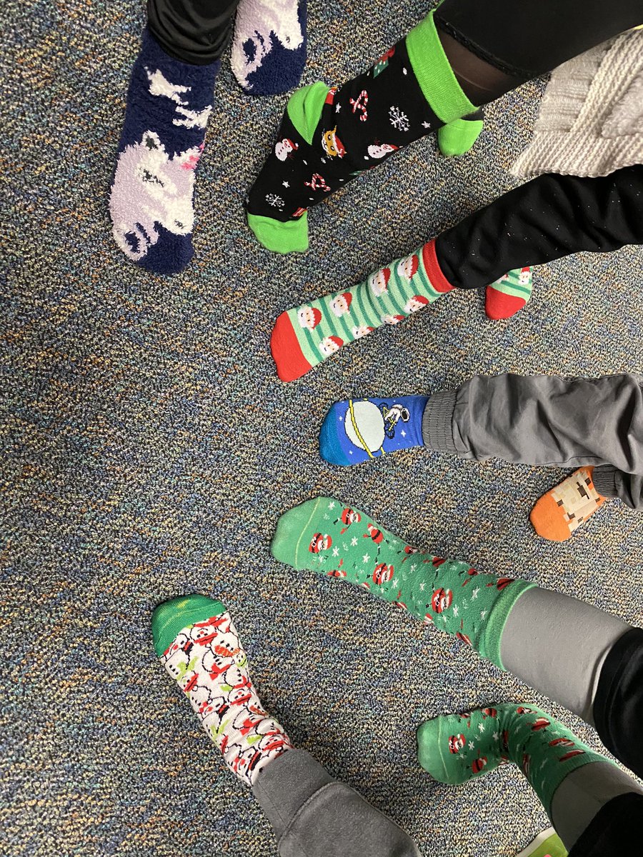 Mrs_CJohnsonK's tweet photo. Crazy Christmas Sock Day!!

#kuehnlekoalaholidays @kuehnlekisd @kleinisd https://t.co/nLqwBGRD8j