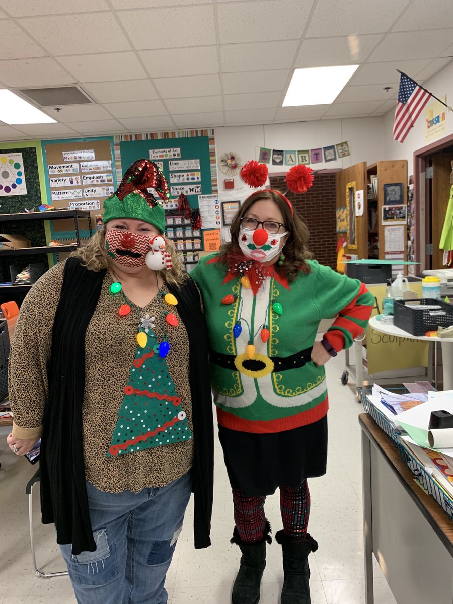 KariDollar's tweet photo. Ugly Holiday Sweater &amp; Mask Day at school ❤️ 🎅🏼 🎄 You are looking at the 3rd place winner! yahoo! ⁦@CMSNorth⁩ #villagenorth ⁦@NopShannon⁩ https://t.co/TljM1BnWgN