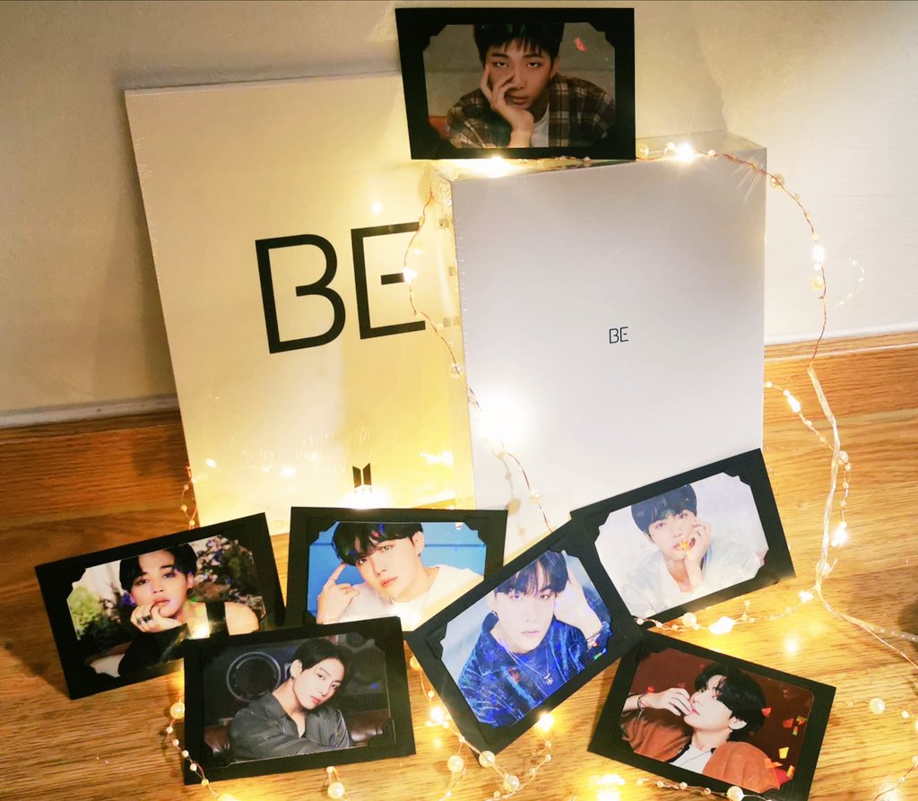 german_armys_25's tweet photo. 🎄 GiveAway - Europe 🎄

1.Platz: 1x BE Album
2.Platz: 1x Tiny Tan Decke 
3.Platz: 1x BTS Towe + 1x WK von @BangtanProject5 

Jeder Platz bekommt ein OT7 PC - Set dazu.

GA läuft bis zum 24.12.20 - 21 Uhr.

RULEZ:
💫 Follower only
💫 Like &amp; Retweet
💫 No saved/back up acc.

💜 https://t.co/c8L9V4LrKV