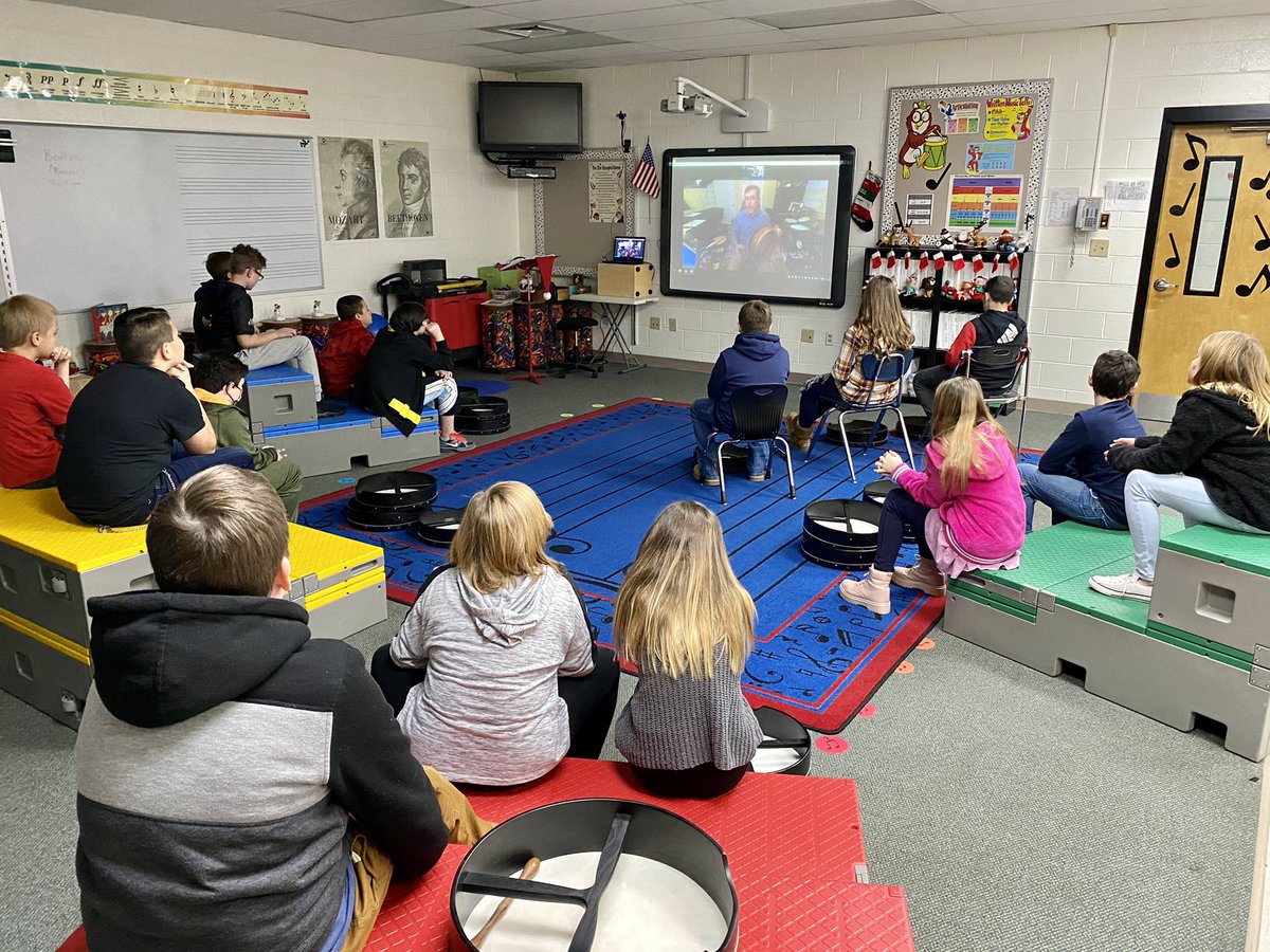 MusicGrove's tweet photo. Oak Grove 4th &amp; 5th grades enjoyed a Zoom lesson on Bodhran Irish drumming with Teaching artist, Andrew Kruspe. Thank you to Allied Arts for the grant that funded this wonderful experience. https://t.co/lZSAM4WdK7