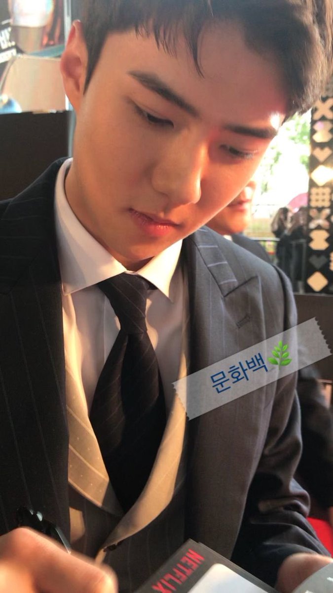 how oh sehun looks like in real life; a thread