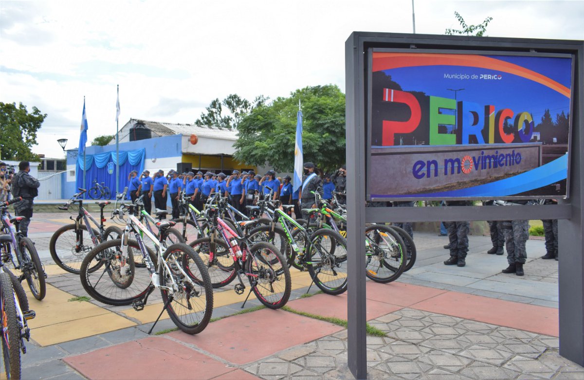 MunicipioPerico's tweet photo. @LucaPratti @MinSeg @VillalbaEdua @valentinanst Muchísimas gracias Ministro por las 40 bicicletas, las mismas serán destinadas a la recién creada guardia Urbana municipal,  que empezará a patrullar la ciudad desde este mismo Jueves. https://t.co/2G46WW7AE4