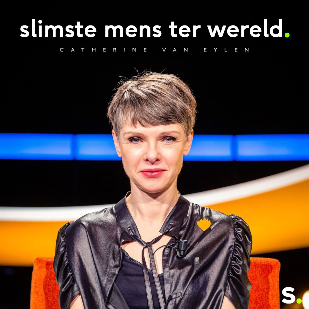 sporza's tweet photo. Sporza-anker Catherine Van Eylen mag zich een jaar lang de Slimste Mens ter Wereld noemen!

#dsmtw 

https://t.co/5wqnIn188c https://t.co/MbHxB0Ul3P