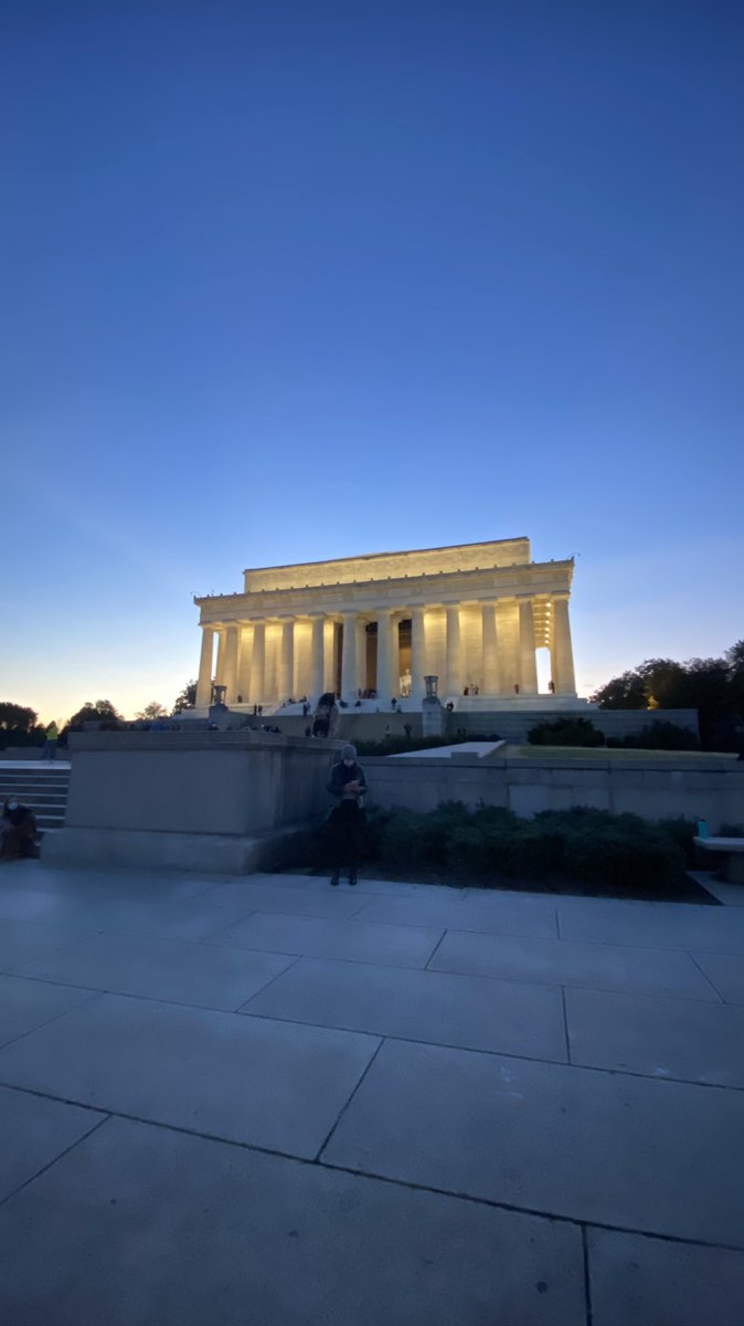 MELIGG_GAMER's tweet photo. No es por nada pero que buenas fotos tomé 💕 
📍 Lincon Memorial, Washington D.C. https://t.co/UNGS4SLIb0