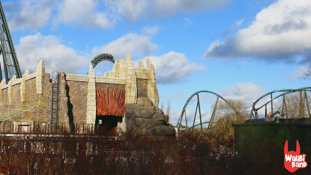 WalibiBand's tweet photo. The very first test ride of Walibi Belgium’s mega coaster! Check our YouTube Channel! https://t.co/8yS5SNhEWB #megacoaster #walibibelgium #intamin #walibi https://t.co/WiJr0IVOje