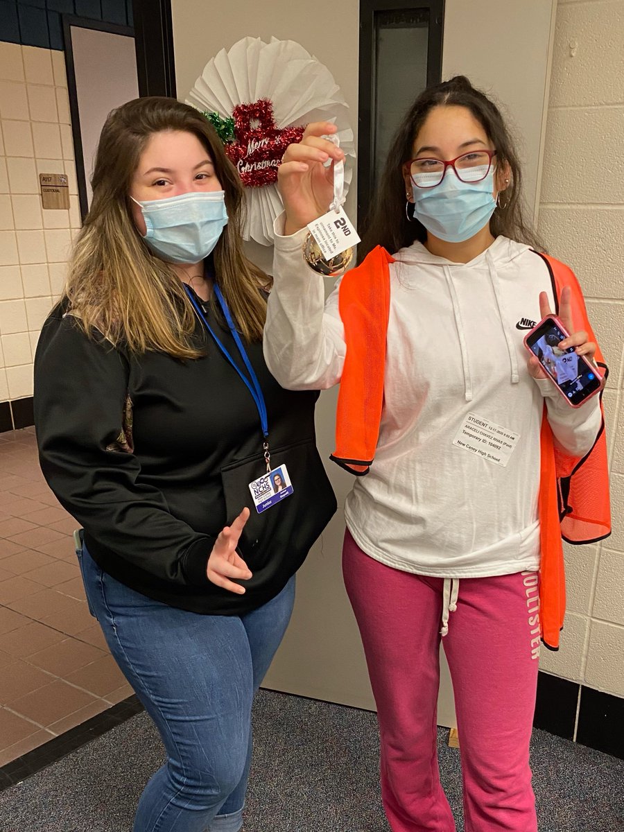 Congrats to our winners of BTTV Holiday Scavenger Hunt. 1st: Mary Brady, Nayka Guzman, 2nd: Araceli Chavez, Amber Stogsdill. They received A Holiday To Remember All Access Passes thanks to <a href="/EMCIDTX/">EMCID</a> East Montgomery County Improvement District. Thanks to all who participated!