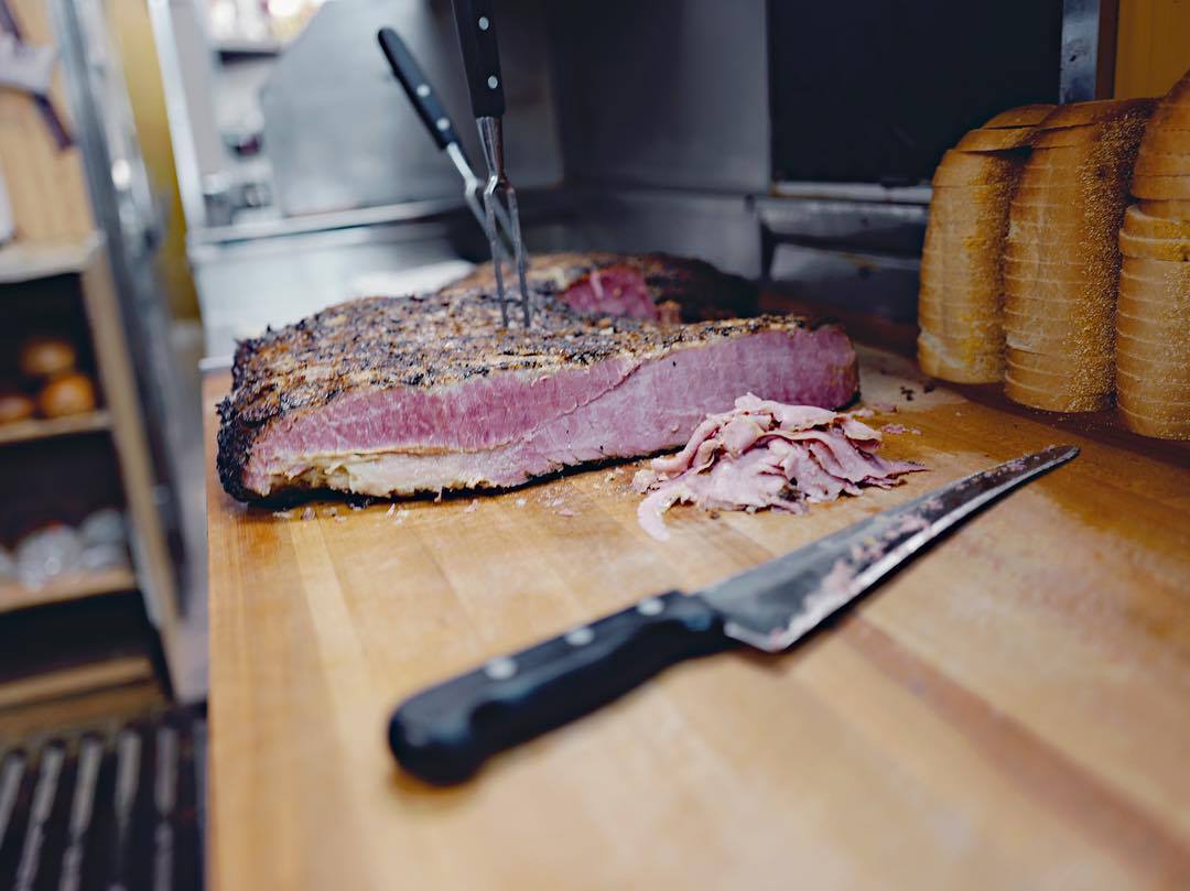 Lester's Deli tweet media