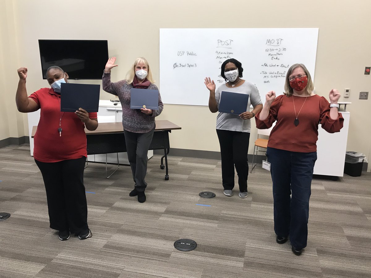 TLadderAlliance's tweet photo. Another brilliant Basic Computer Skills Training class graduated today! 🎓 HOORAY and Congratulations! We are so proud of their accomplishments. 🎓 https://t.co/ObWq3rlUh4