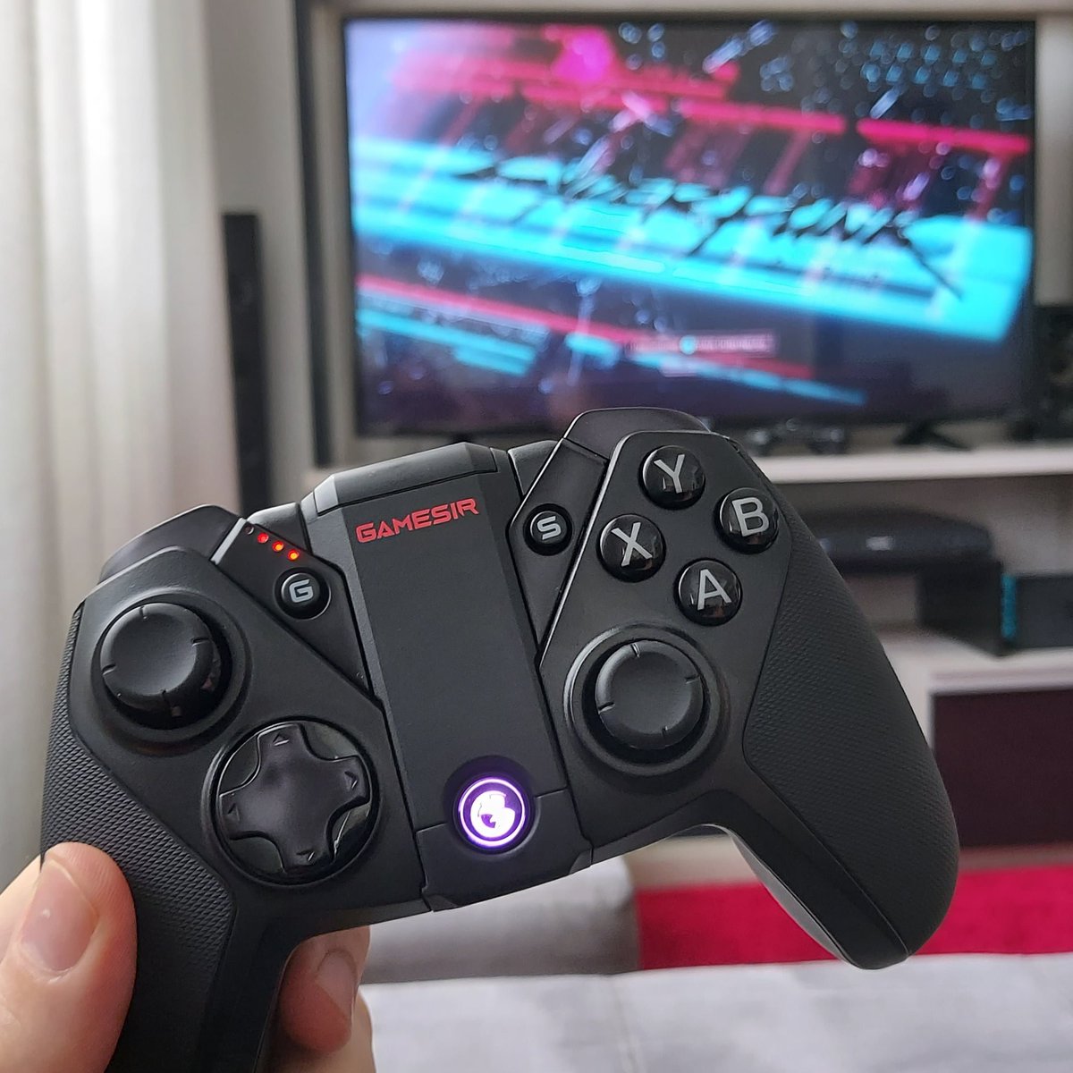 Testando o <a href="/mygamesir/">GameSir</a> G4Pro e, até agora impressões bem positivas desse controle multiplataforma