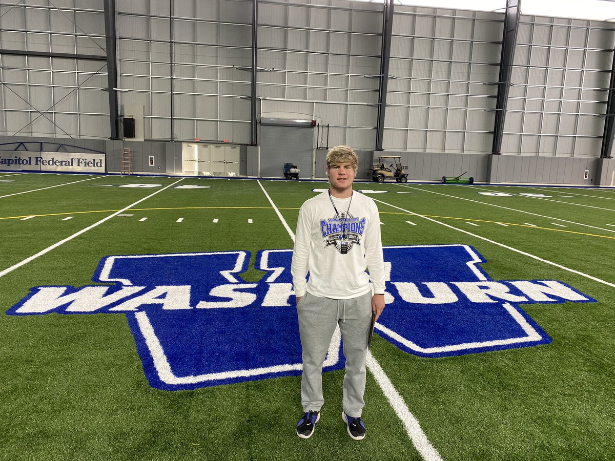 SprouseGrayson's tweet photo. After a lot of prayer and thought I am more than excited to announce that I am 110% committed to Washburn University! Thank you to all for the support and thank you @CoachBrockLuke @wucoachschurig for this opportunity! #BODSQUAD21 #hisglory https://t.co/nG0vKvnlof