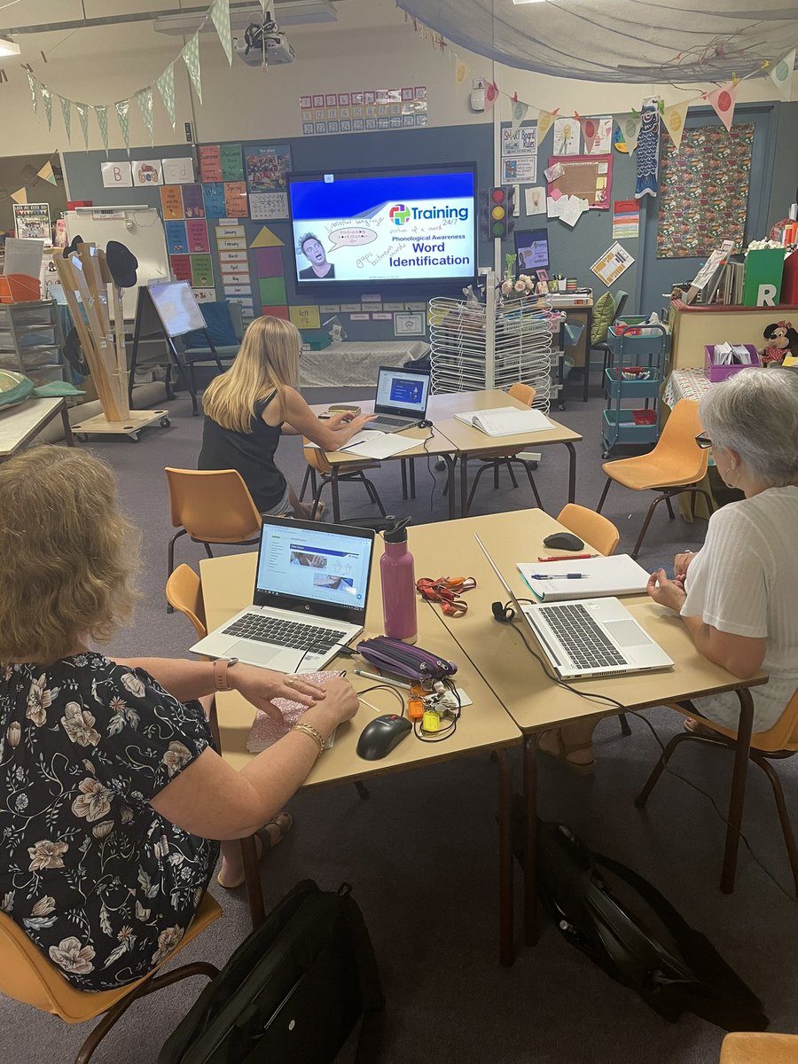 The kindergarten team at HPS brushing up on their understanding of Phonological Awareness thanks to <a href="/training247au/">Training 24/7</a> Great PL for the last day of term! <a href="/HinchinbrookPS/">HinchinbrookPS</a>