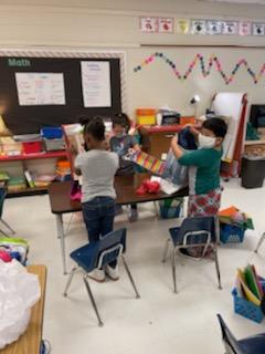 WingateESNC's tweet photo. Thank you @CuthbertsonMSNC for giving coats to our students! We appreciate the partnership & can't wait until we can celebrate together again! #learners2leaders #clearcollaborativevision #teamucps #classof2034 #wingatestrong @WingateES_NC @APShanda @educatingall @AGHoulihan https://t.co/VJR5bfRtsB