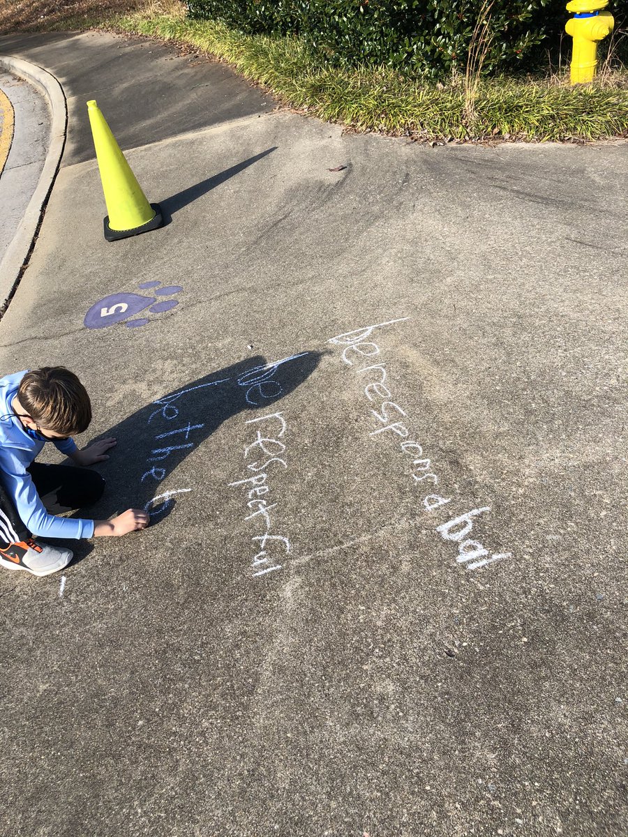 Our kindness countdown activity today was to write positive messages with chalk. The front of our school looks great and hopefully, will make you smile. <a href="/PleasantUnionYR/">Pleasant Union Elem</a> <a href="/thecr8tiveclass/">TheCreativeClassroom</a>
