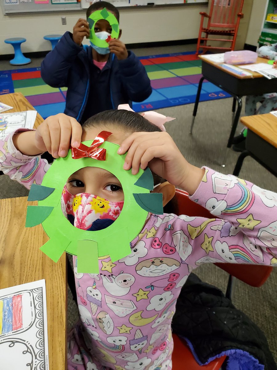 WingateESNC's tweet photo. Polar Express in kindergarten, Winter Workshop & Holidays Around the World in 1st was a great way to spend our last in person day w/students! #wingatestrong #clearcollaborativevision #learners2leaders @APShanda @AGHoulihan @educatingall https://t.co/vY9VUDoZUK