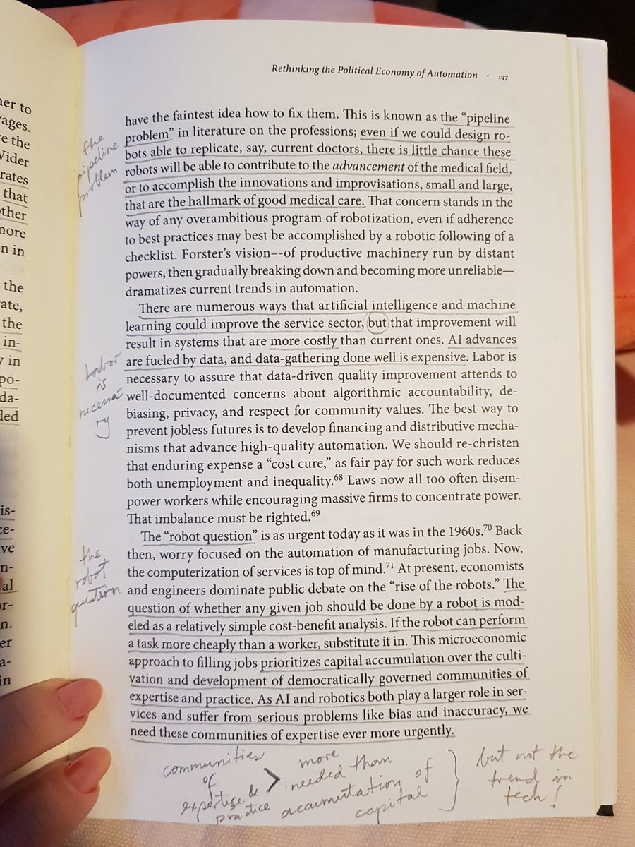 Communities of expertise and practice are urgently needed (more than accumulation of capital).This is not the current trend in  #AI, robotics, and tech in general, though. We must pay attention and act *now*. @FrankPasquale #NewLawsOfRobotics8/