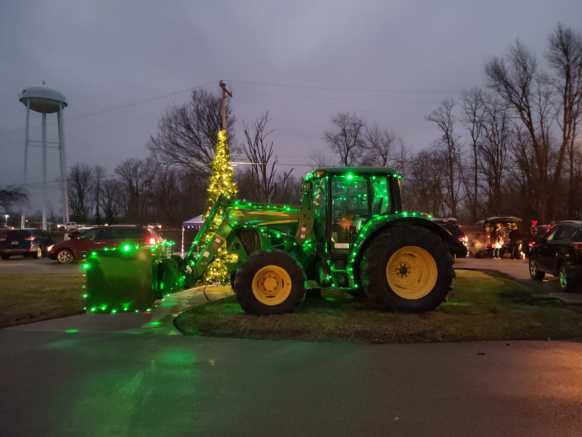 Another great event <a href="/WVESBearcats/">Walton-Verona Elementary School</a> 
Reverse Parade with a light snow coming down and lots of smiles!