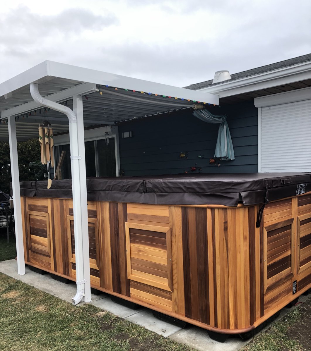 arctic_spas's tweet photo. New Hudson AWP just installed in Penticton, showing off it's beautiful premium Western Red Cedar cabinet.  No drive to the pool (or lake) anymore for these folks...#arcticspas #arcticspaskelowna #allweatherpools #awp #swimspa #hottub #pool #getfit #relax https://t.co/iwtVhAJ5Td