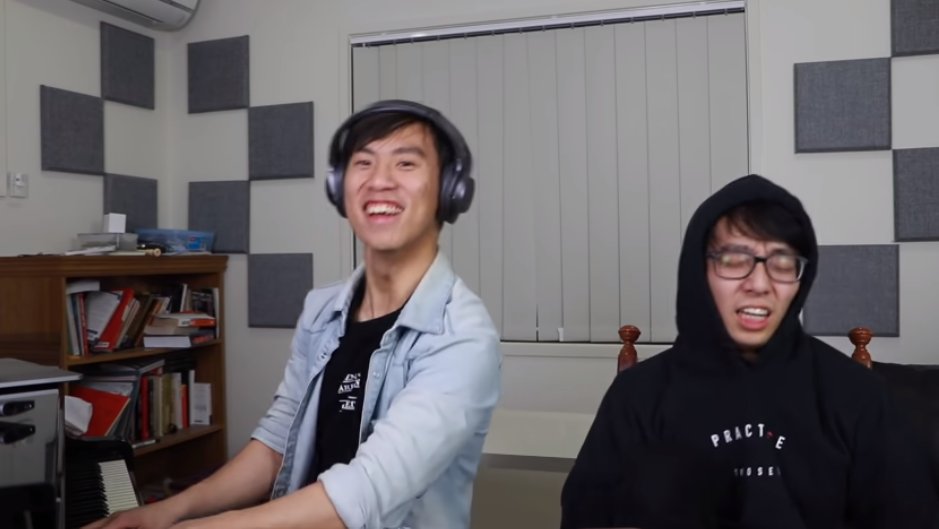 The studio room with the acoustic panels, black leather sofas and grand piano is where Eddy lives in Brisbane. This is the most common filming location since 2017 or so. (tsvtwt think Eddy sits on a dining room chair and Brett sits on the piano stool so he can be taller)