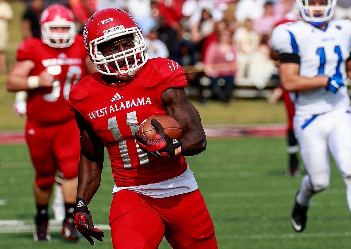 Micah_Woods6's tweet image. AG2G!! Blessed to receive an ⭕️ffer from The University Of West Alabama!
#GoTigers🐅 @Pinson_Football @pmeunited @HsAlabama @AL6AFootball @TheLab_USA @LamontSeward