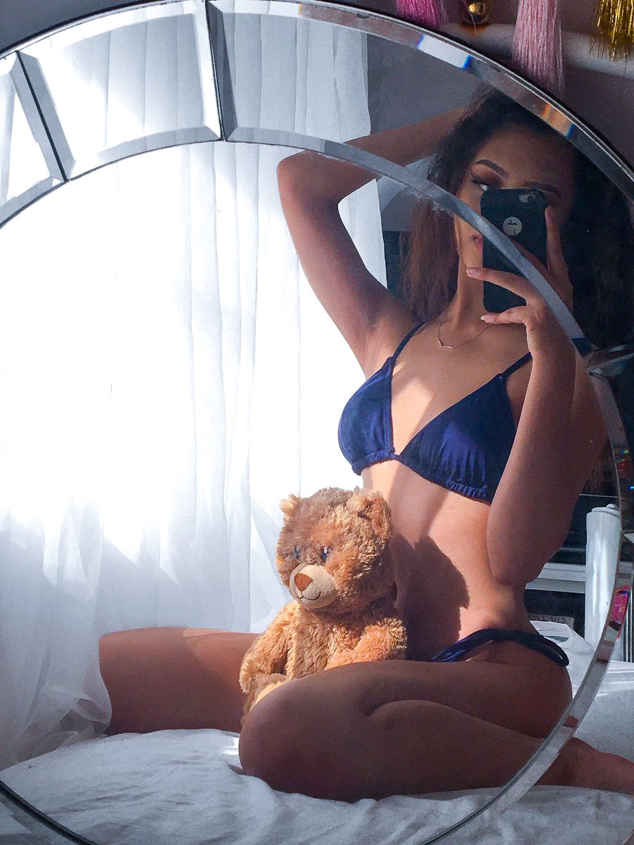 GoddessReyy's tweet photo. just woke up to 800 followers 
congratulate me by sending 8/80/800
i can’t wait to see my account continue to grow and humiliate you pigs everyday 😈

♡ findom footfetish humanatm drain paypig FinD asianfindom moneyslave ♡ @asiandomnation https://t.co/kMoRh5x2fk