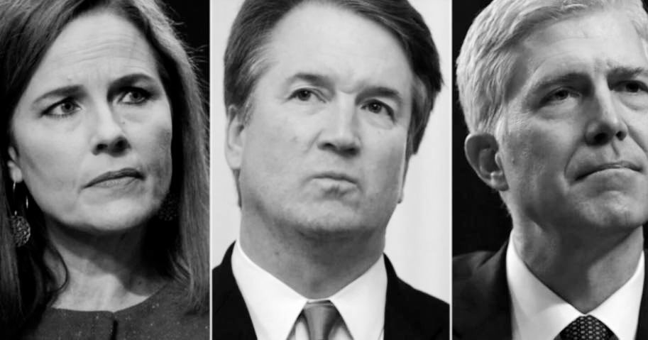 Justice at the Supreme Court should NOT be a LIFE-TIME job! Speaking of the Rule of Law and the way how democracy works.