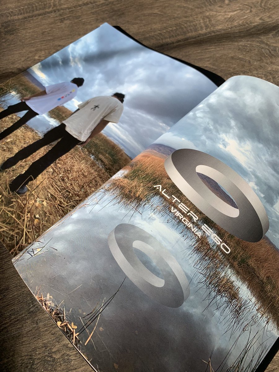 efremfrancis's tweet photo. Limited supply of issue 001 is now live in my shop. Last chance to grab a copy of this issue ⭐️

https://t.co/nJ0nGzehTT https://t.co/YflVZTacPh